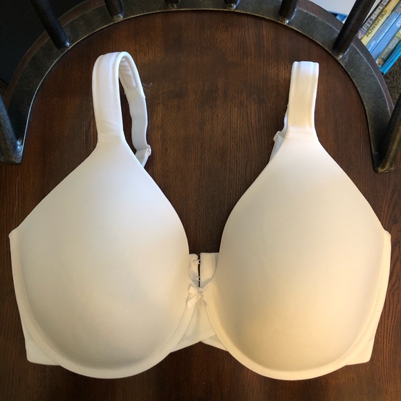Ambrielle Cream Full-Coverage Bra - Picture 1 of 3
